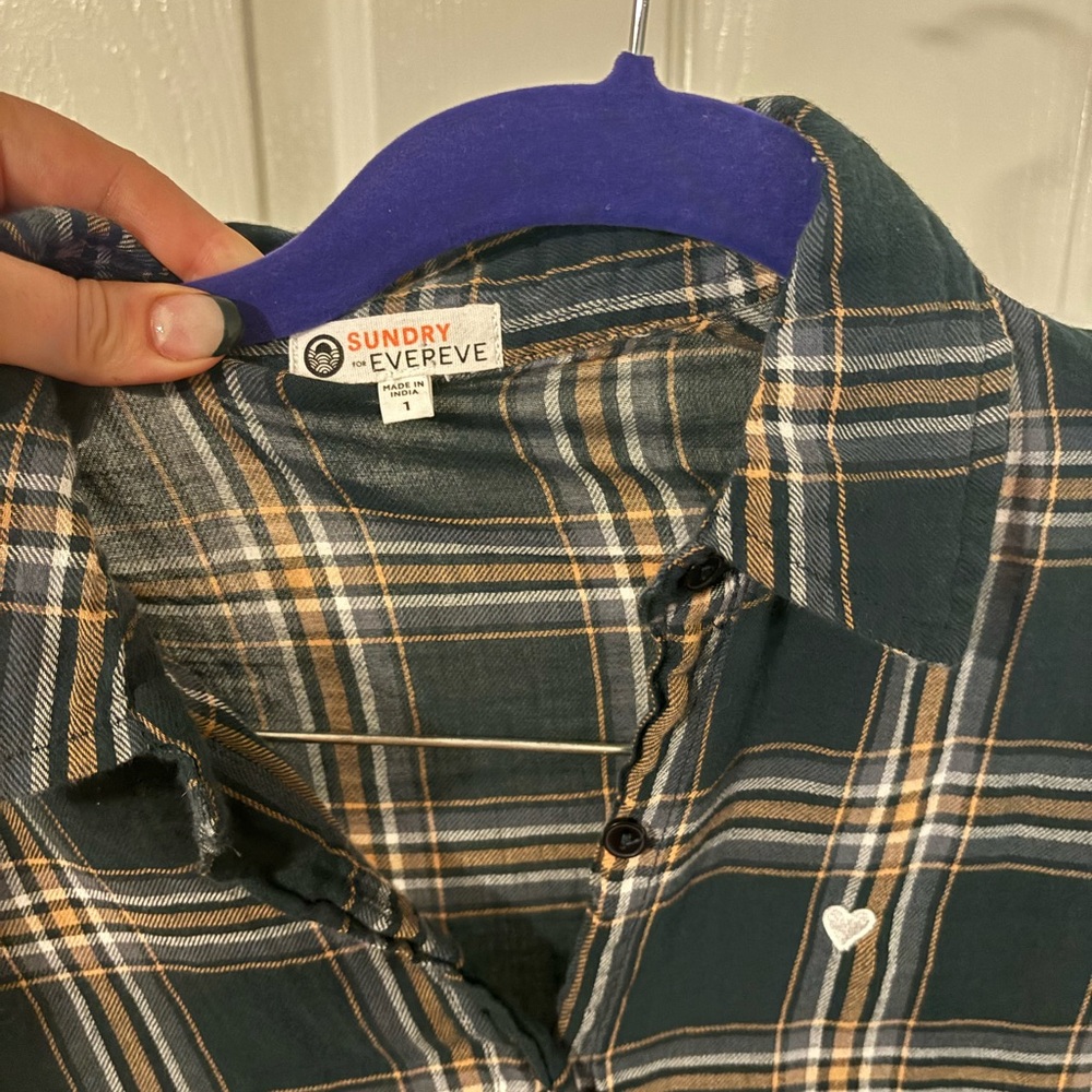 Sundry Evereve heart plaid button-down shirt 100% cotton - Picture 4 of 6